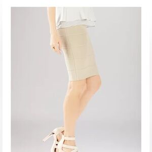 BCBQ MAX AZRIA bandage mini skirt